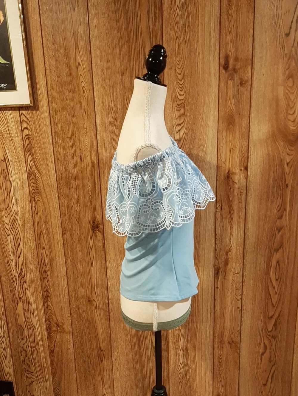 Boston Proper Blue and White Off-the-Shoulder Flowy Top (XS)